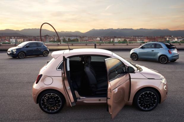 The new Electric Fiat 500. 