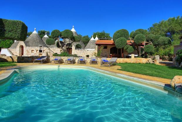 Whitchurch Herald: Trullo Santo Stefano - Vacation rental with swimming pool - San Michele Salentino, Puglia, Italy. Credit: Vrbo